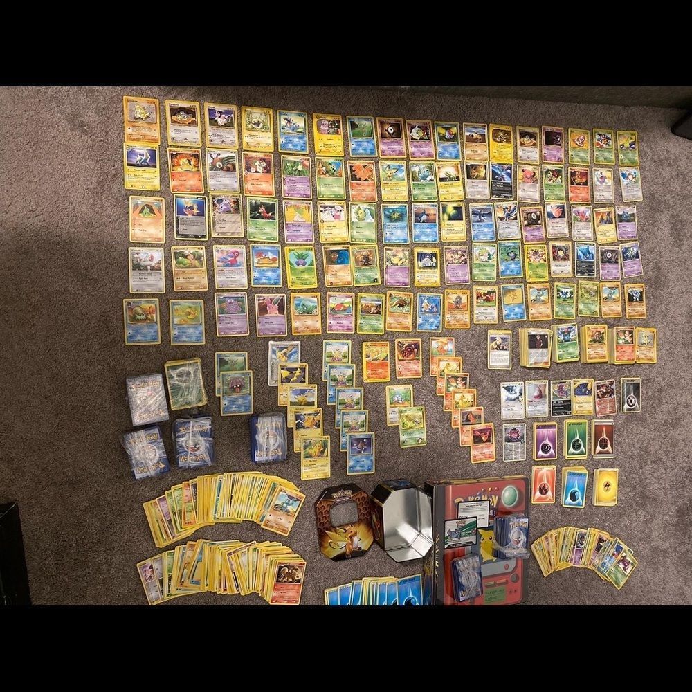 2000+ Pokémon Trading Cards (Vintage/New)